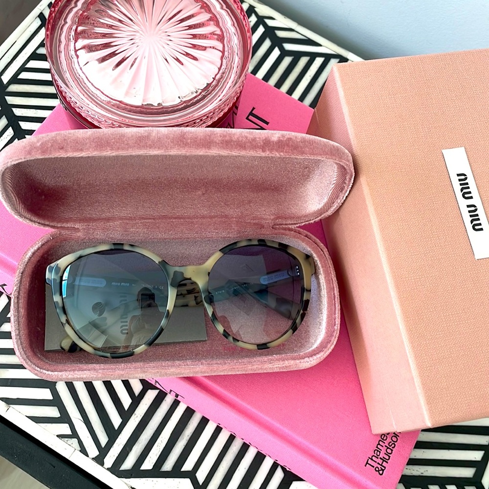 Miu miu  cat eye sunglasses